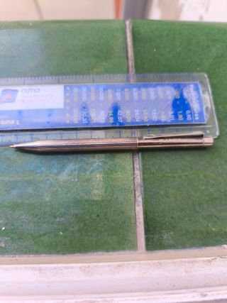 Bolígrafo metálico plateado LOWARA