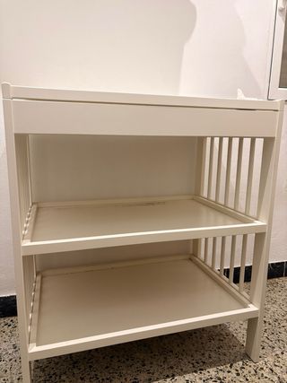 Cambiador de bebé blanco