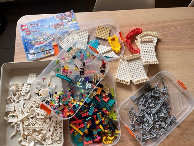 Nave di salvataggio Lego Friends 41381