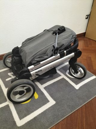 Sillita de paseo Nexo de Mutsy compacta