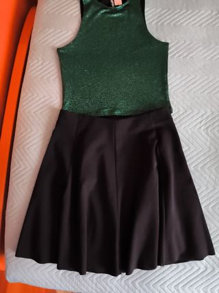 Conjunto Falda y Camiseta Verde y Negra