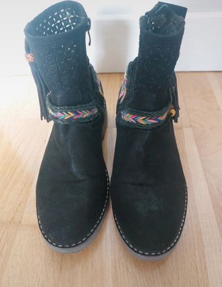 Botines Mustang Boho Negros