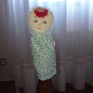Muñeca de trapo años 80 para guardar cosas