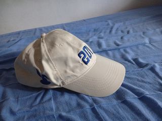 Gorra Nesquik Manuel Turizo
