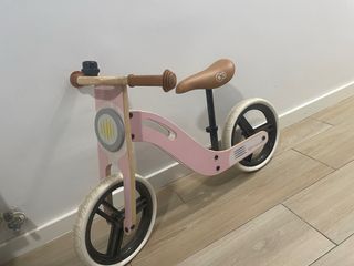 Bici sin pedales Kinderkraft niña 2-4 años