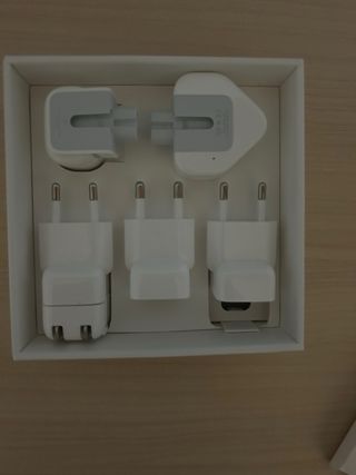 Adaptador de Viaje Apple World