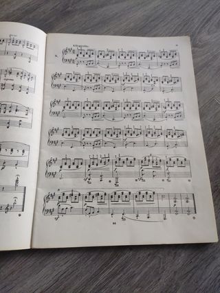 Partitura HELLER 25 Estudios Melódicos Op45 VolIII