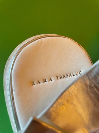 Sandalias plateadas con plataforma