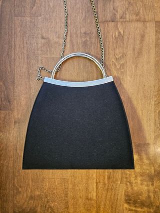 Bolso de fiesta negro y plateado