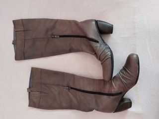 Botas altas de piel Bocage grises