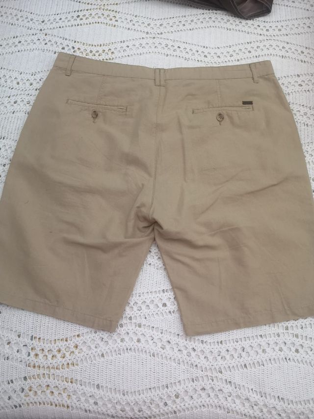 Bermudas Beige