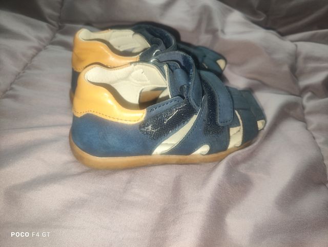 Sandalias niño/a azul y mostaza