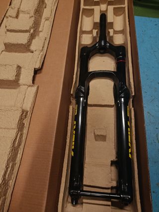 Rock Shox Lyrik 27.5" 160mm