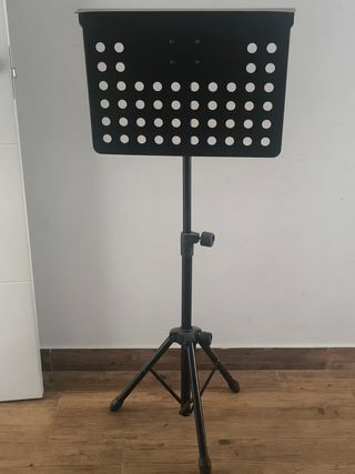 Atril de música negro