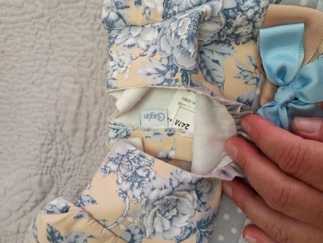 2 Vestidos niña 3-4 años floral