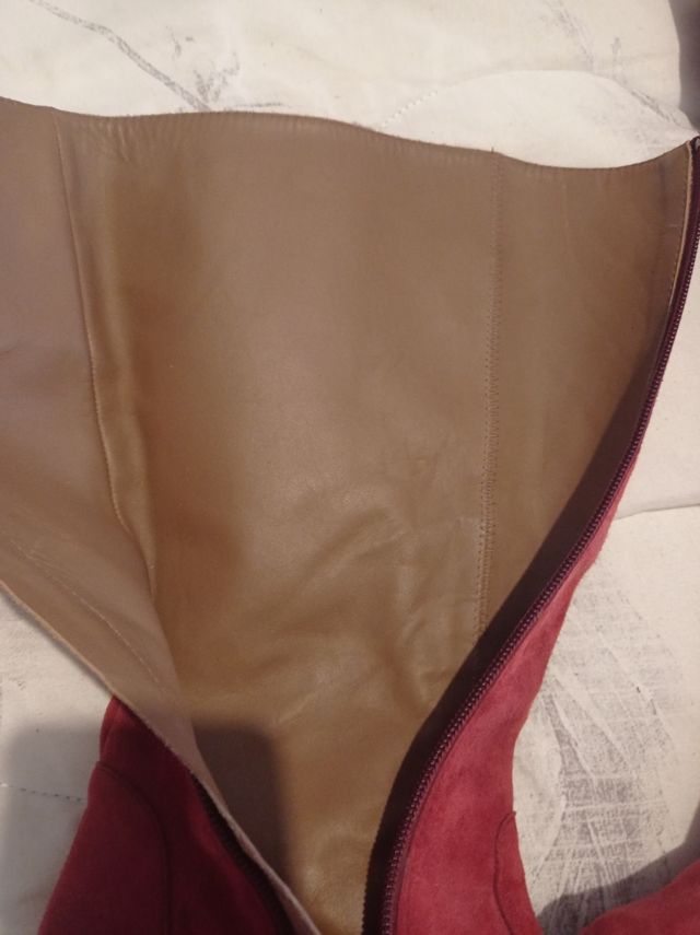 Botas de ante granates talla 37