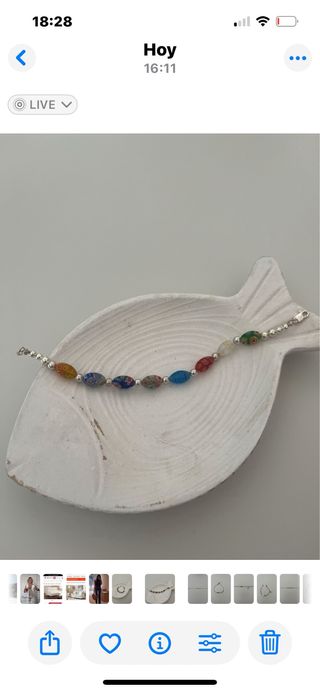 Pulsera de plata con cuentas de colores