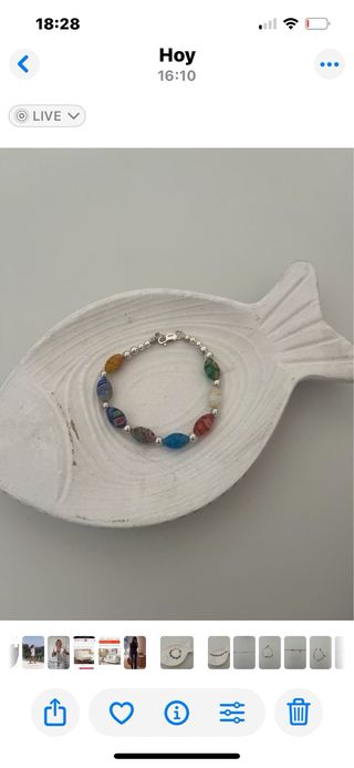Pulsera de plata con cuentas de colores