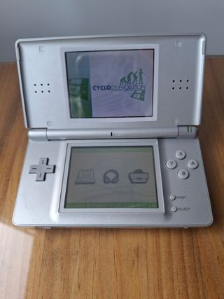 Nintendo DS Lite Plata + CycloDS Evolution