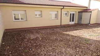 Chalet Planta Baja 372m2 Zamora