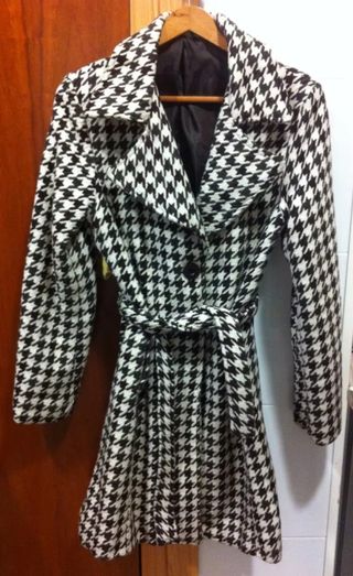 Abrigo estampado pata de gallo mujer