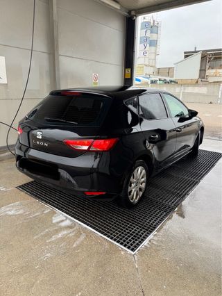 SEAT Leon 2014 (acepto cambios por otros coches)