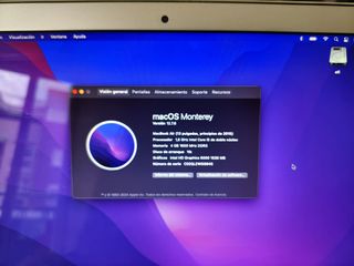 MacBook Air 2015 4GB RAM 128Gb SSD Plata