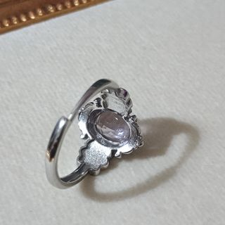 Anillo de acero inoxidable con Amatista natural