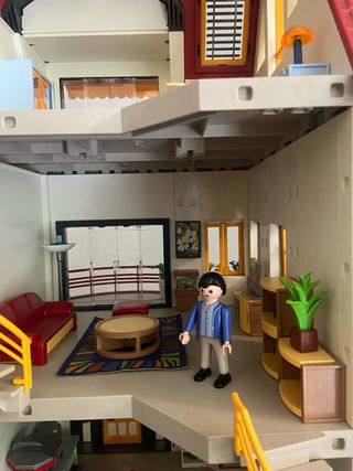 Casa de Juguete Playmobil tres plantas 