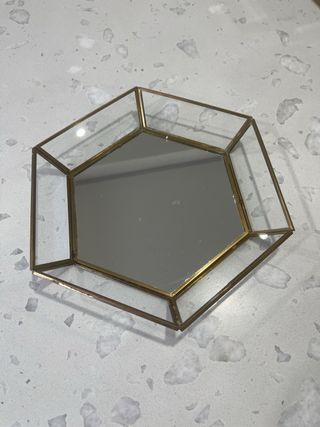 Bandeja hexagonal espejo decorativa