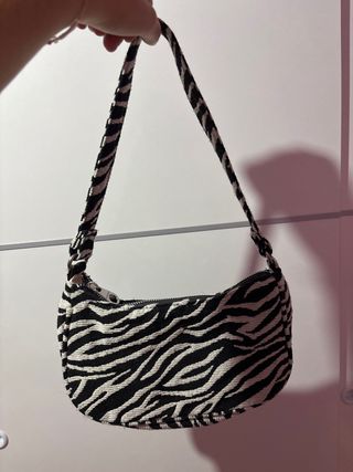 Bolso de hombro estampado cebra