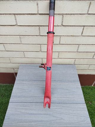 Horquilla Bici 20 Roja