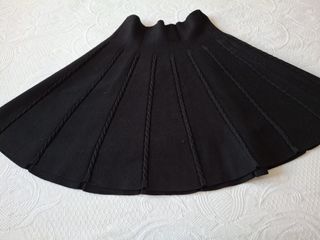 Falda negra plisada XS