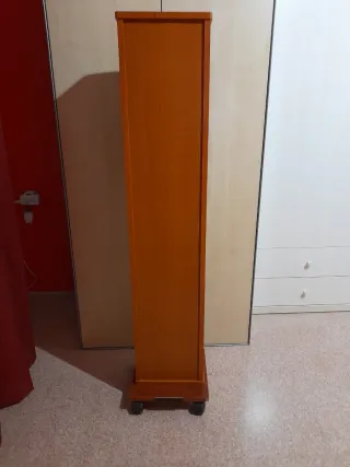 Muebles para CDs de madera y cristal