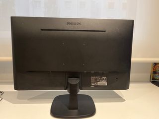Pantalla Philips Negra
273V