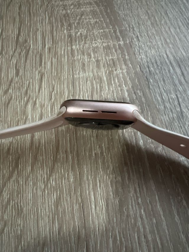 Apple Watch Series 5 Rosa GPS + Celular. con caja