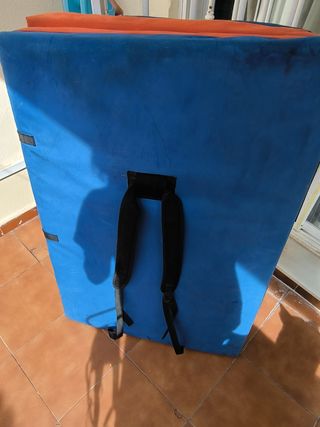 Crash pad LACD quasi inutilizzato 140* 100 cm
