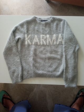 Jersey Bershka gris talla XS