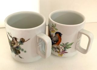Par de tazas vintage de porcelana con pájaros