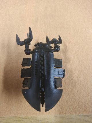 Figuras W40k aranya i necron de metal