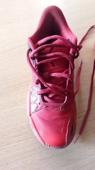 Zapatillas Deportivas Rojas