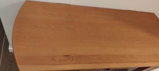 Tocador de madera con cajón