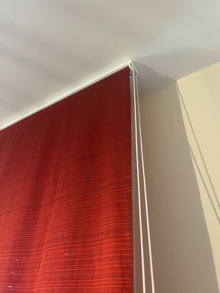 Tende a pannello giapponesi rosse e bianche