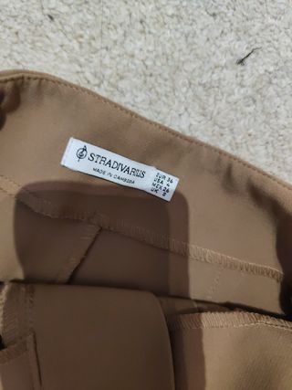Pantalón Stradivarius T36 Marrón