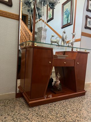 Mueble recibidor con espejo