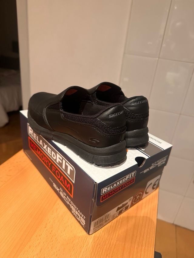 Zapatos Skechers Slip-ins Talla 40