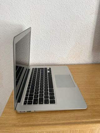 MacBook Air 13” i7 1TB SSD plus pack ofice2019