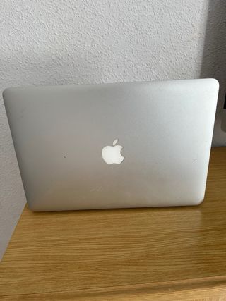 MacBook Air 13” i7 1TB SSD plus pack ofice2019