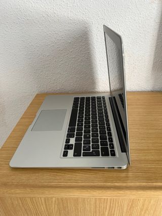MacBook Air 13” i7 1TB SSD plus pack ofice2019