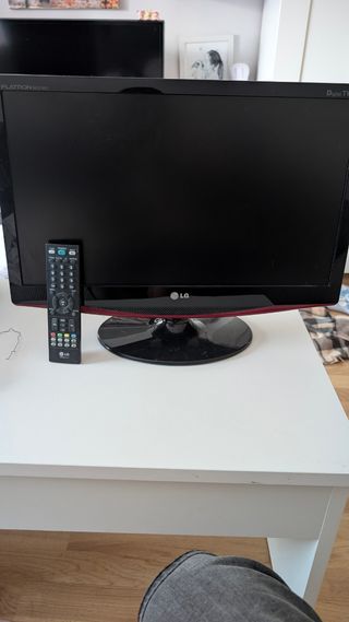 Monitor LG 24 TV